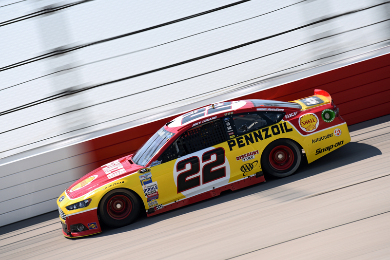 Illustration for article titled NASCAR Celebrates Halloween A Month Early By Dressing Up In Retro Liveries